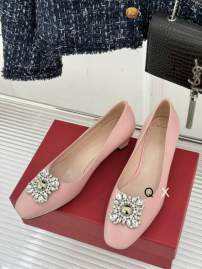 Picture of Valentino Shoes _SKUValentinosz35-40520213.5CMJX0312